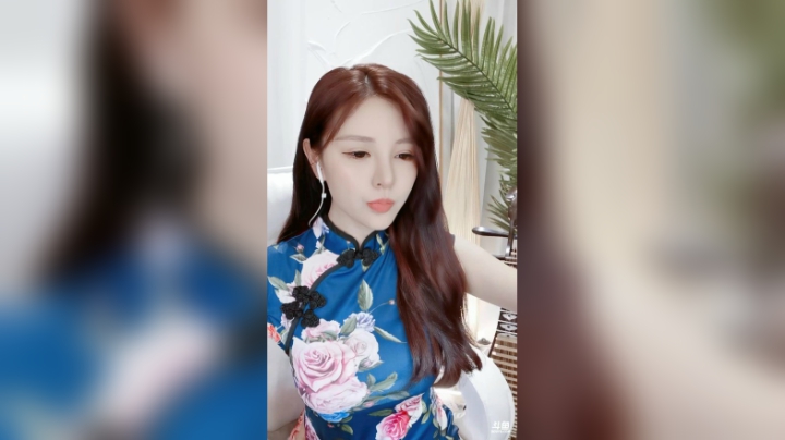 科头溜子发布了一个斗鱼视频2020-08-24