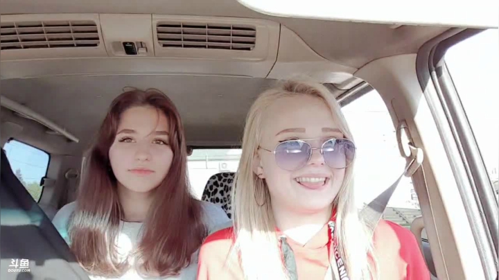 看望一下露露 2020-08-25 18点场