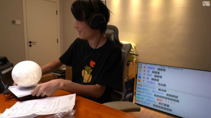 瓦罗兰的小男孩发布了一个斗鱼视频2020-08-25