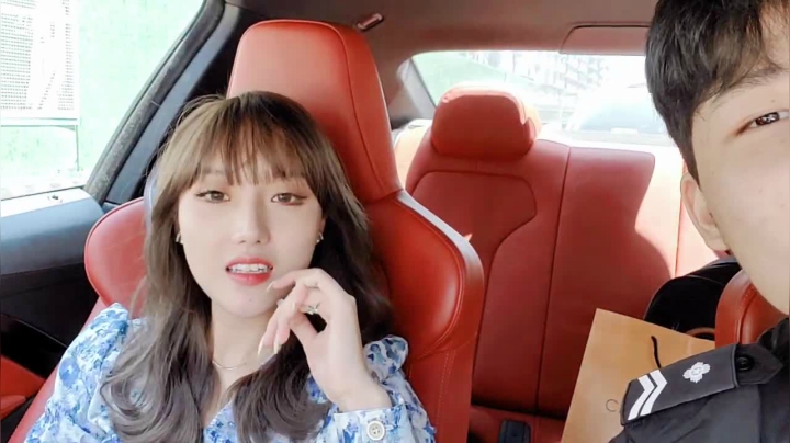 化身保安 接女主播 2020-08-26 11点场