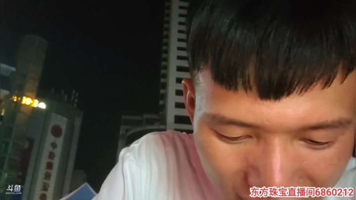 万州之子。26号处理事情晚点开播 2020-08-26 21点场