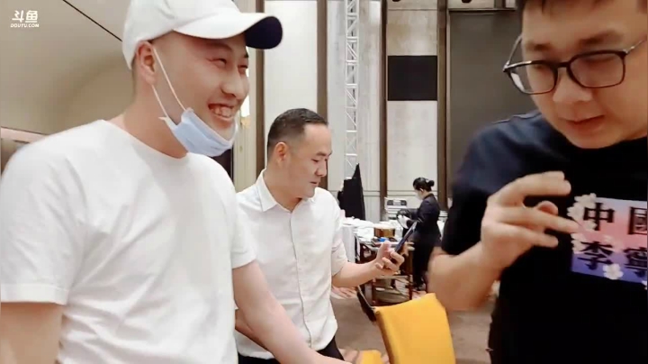 6.30请深圳的水友吃饭 2020-08-28 20点场