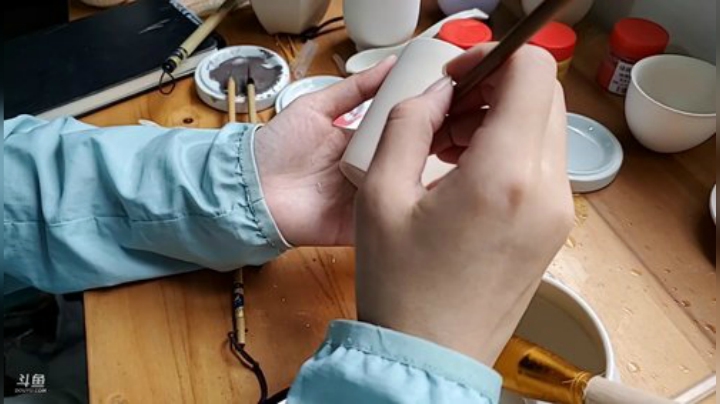 鑫丶ken发布了一个斗鱼视频2020-08-28