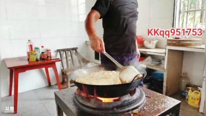科头溜子发布了一个斗鱼视频2020-08-29
