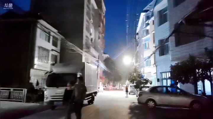 小盒子：肚子胖胖，生活旺旺 2020-09-04 19点场