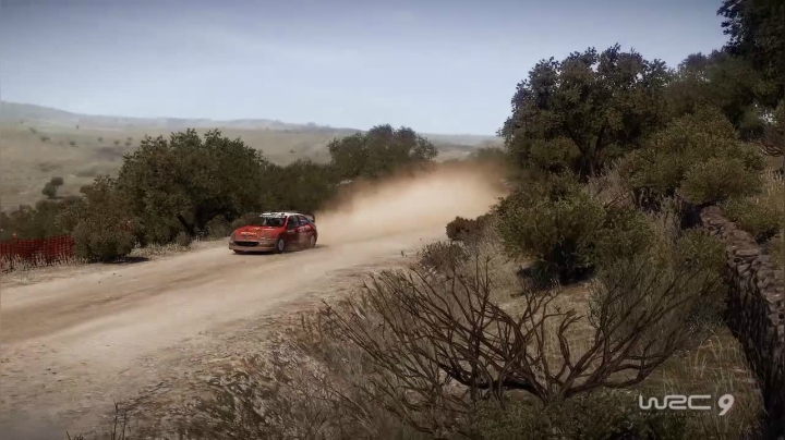 When your girlfriend says she&#039;s home alone...