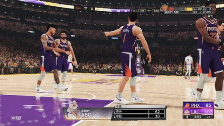 登哥后撤步三分发布了一个斗鱼视频2020-09-08