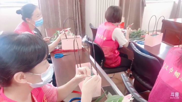 武汉妇女之家服务大比拼 7197277 2020-09-10 15点场