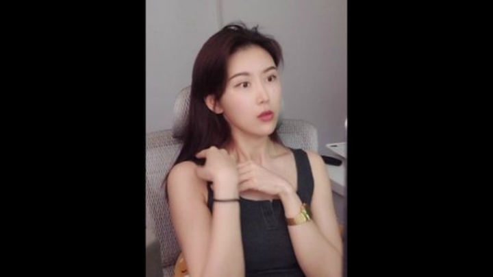 我在斗鱼看十三三三直播主机其他游戏