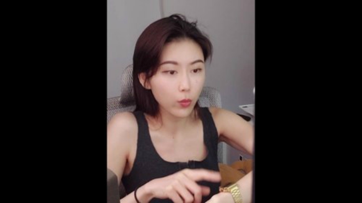我在斗鱼看十三三三直播主机其他游戏