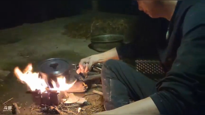 [纪实直播]云南第12天，寻找水源中 2020-09-17 21点场