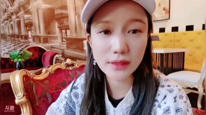 【户外】刘小七7的精彩时刻 20200918 16点场