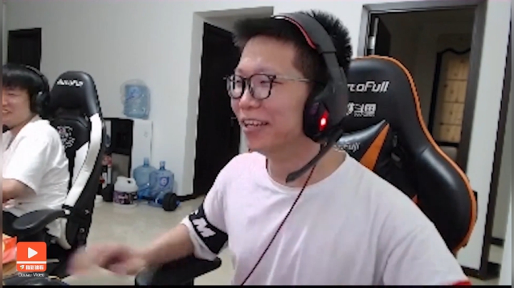 【英雄联盟】余小C真的很强的精彩时刻 20200921 12点场