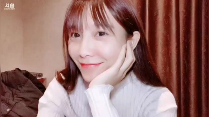 【户外】百变姑姑肖淑洁的精彩时刻 20200921 22点场