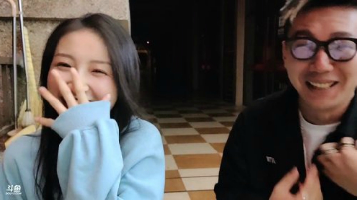 我在斗鱼看JSA丶北京小王哥直播户外