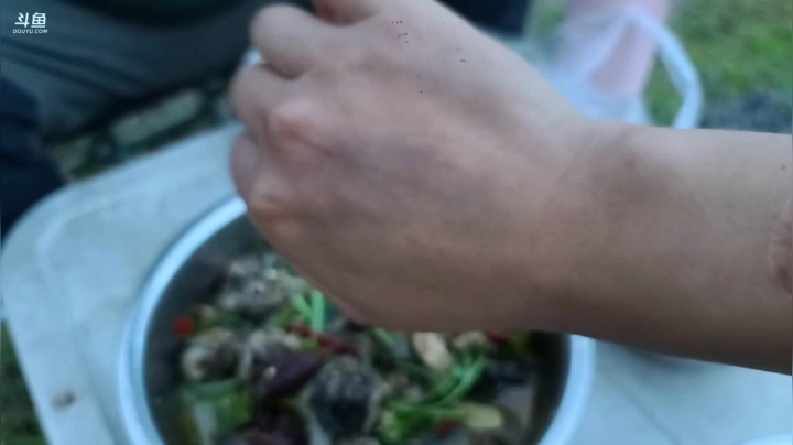 《纪实直播》云南边境行20天怒江鲁泡村 2020-09-24 18点场