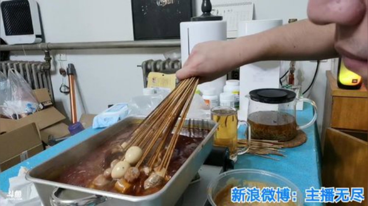 我在斗鱼看无尽无尽的无尽直播美食