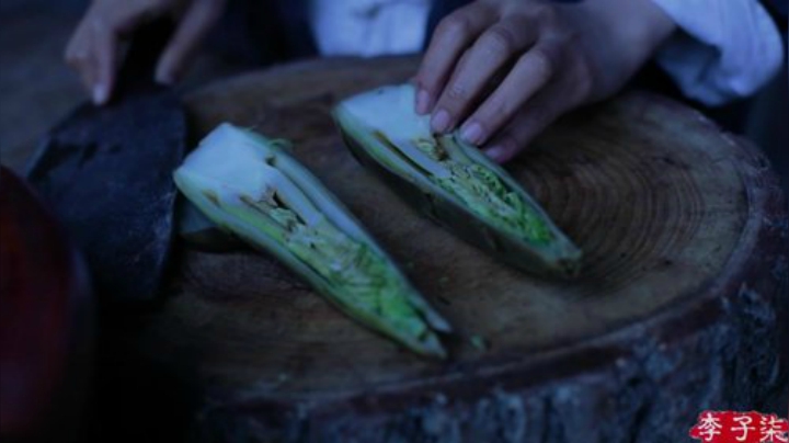 我在斗鱼看李子柒liziqi直播美食