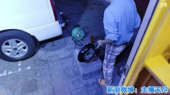 我在斗鱼看无尽无尽的无尽直播美食