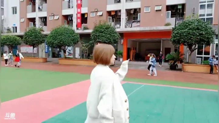 户外，美女，校园，直播 2020-09-27 15点场