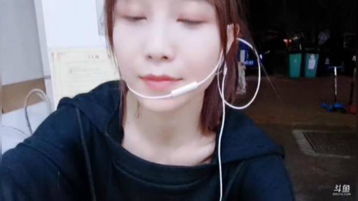 【户外】百变姑姑肖淑洁的精彩时刻 20200927 19点场