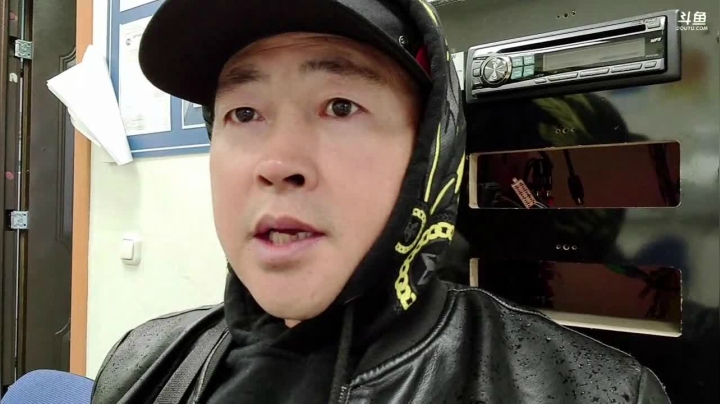 高大尚911拉俩美女。 2020-09-29 17点场