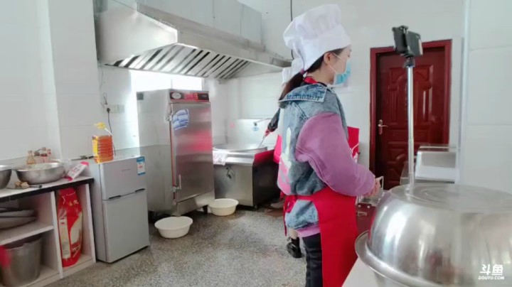 给孩子们准备午餐！ 2020-09-23 10点场.mp4