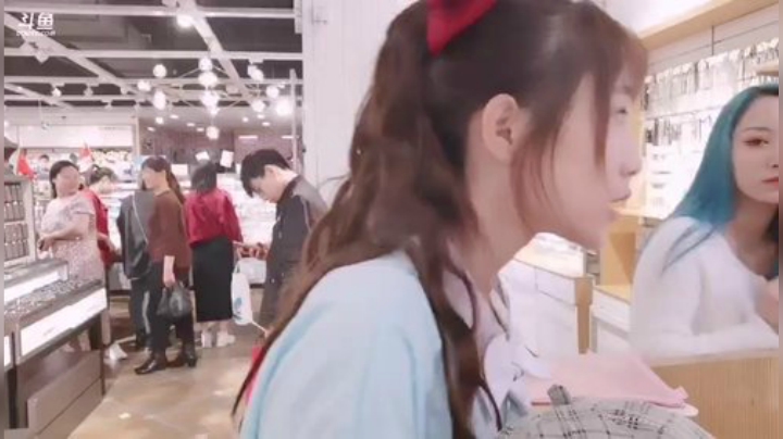 【户外】百变姑姑肖淑洁的精彩时刻 20200930 19点场