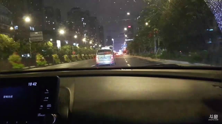 《十一特别节目》回家之路-上海 2020-10-03 18点场
