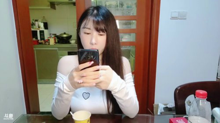 【户外】XX是个坏女人的精彩时刻 20201003 22点场