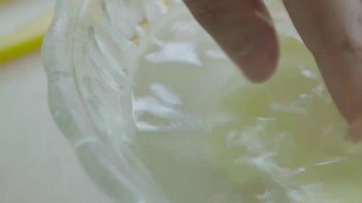 我在斗鱼看YESHI小哥直播美食