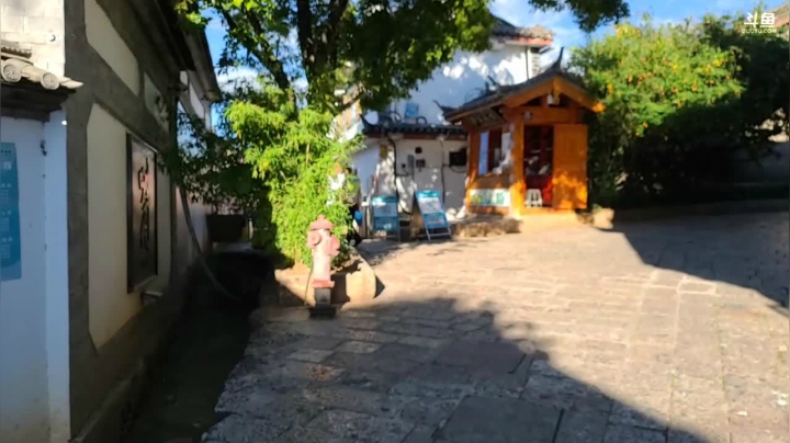 《纪实直播》云南边境怒江31天 2020-10-04 08点场