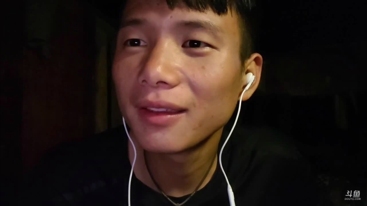 《纪实直播》云南边境怒江32
天 2020-10-05 23点场