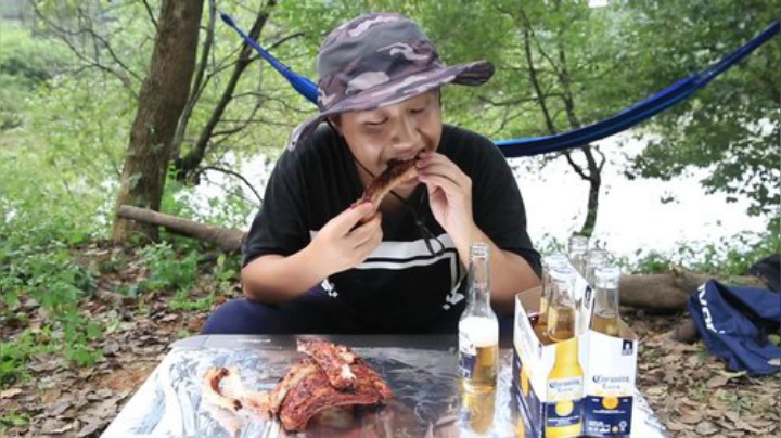 【美食】YESHI小哥的精彩时刻 20201006 10点场