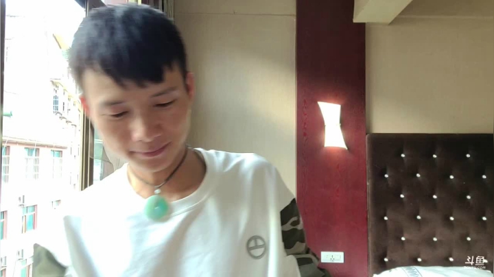 《纪实直播》云南边境怒江34
天 2020-10-08 17点场