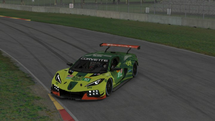 iRacing与现实比较 C8.R @ Road America