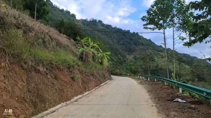 《纪实直播》云南边境怒江36天 2020-10-10 17点场