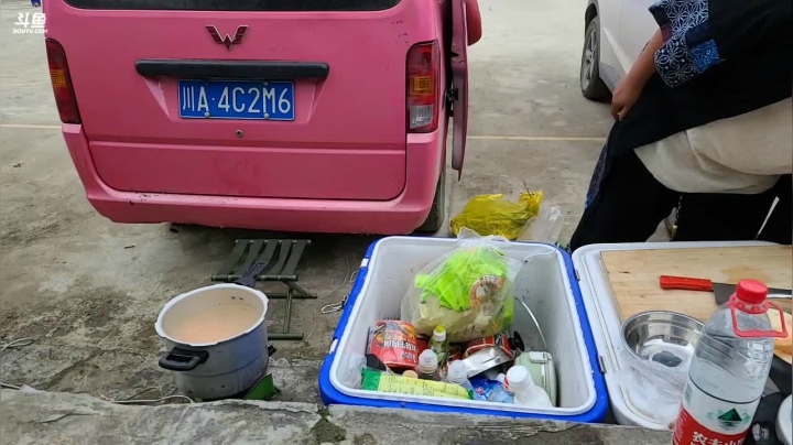 《纪实直播》云南边境怒江36天 2020-10-10 09点场