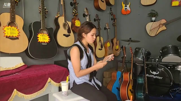 《纪实直播》云南边境怒江37天 2020-10-11 14点场