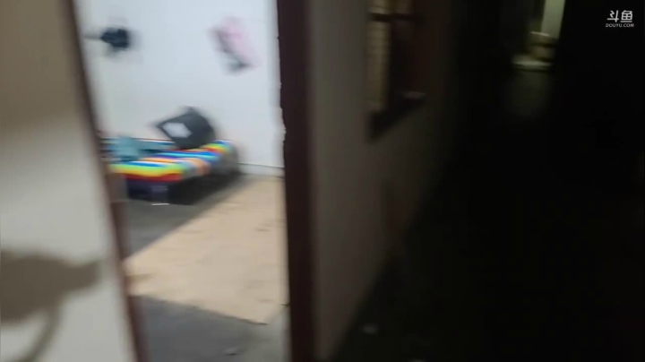 《纪实直播》云南边境怒江37天 2020-10-11 18点场