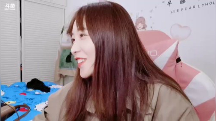 【户外】百变姑姑肖淑洁的精彩时刻 20201011 21点场