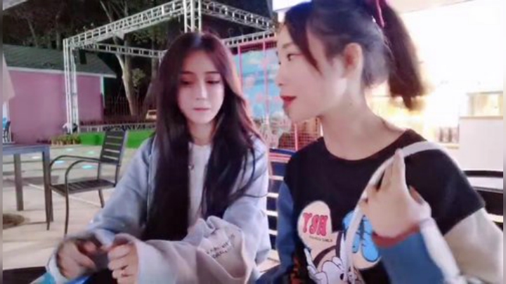 【户外】百变姑姑肖淑洁的精彩时刻 20201012 18点场