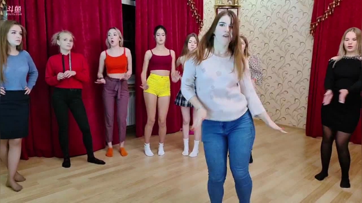 极品俄罗斯美女是真的多啊 2020-10-12 20点场