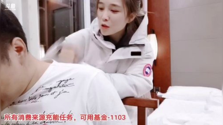 【户外】百变姑姑肖淑洁的精彩时刻 20201018 18点场