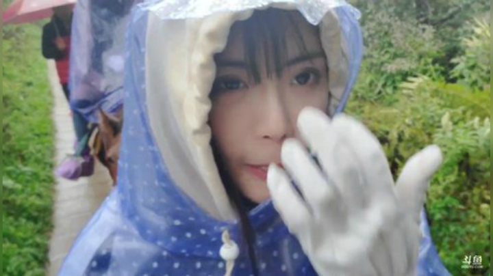 我在斗鱼看不2不叫周淑怡直播英雄联盟