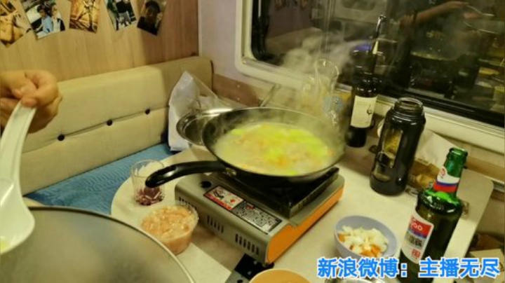 我在斗鱼看无尽无尽的无尽直播美食