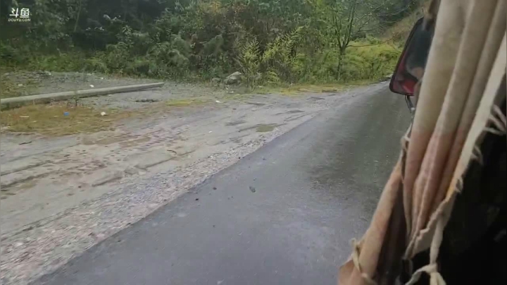 《纪实直播》云南边境怒江46天,片马镇 2020-10-21 12点场