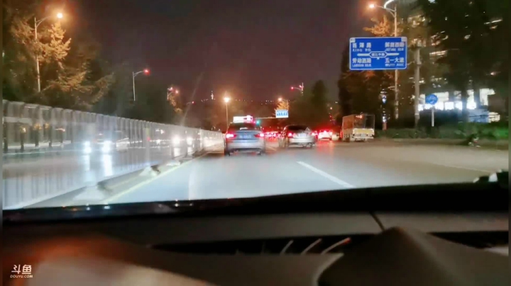 电脑坏了，播户外 2020-10-22 19点场