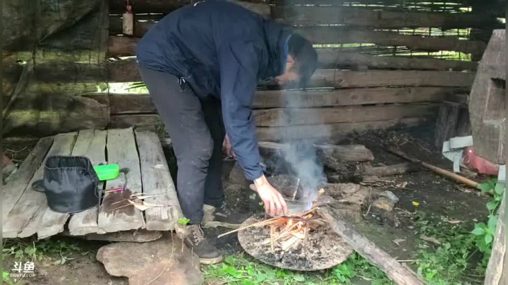 《纪实直播》云南边境怒江48天,兰坪县 2020-10-23 15点场