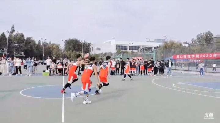 网络工程学院男篮小组赛第二场